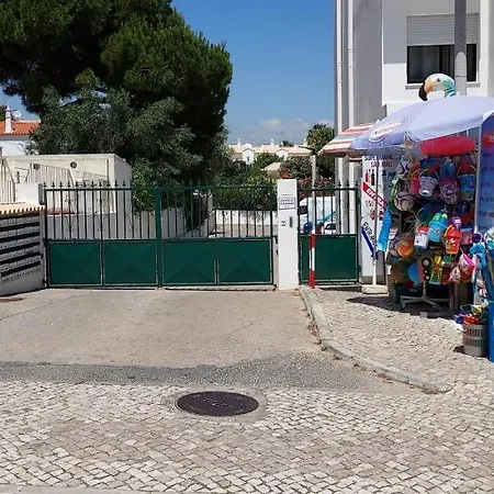 Velamar 411 - 300m Da Apartment *