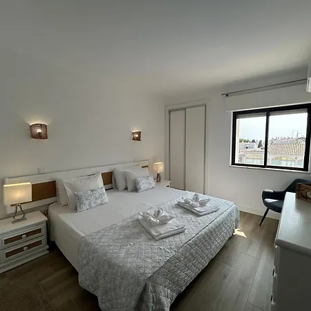 Velamar 411 - 300m Da Apartment *